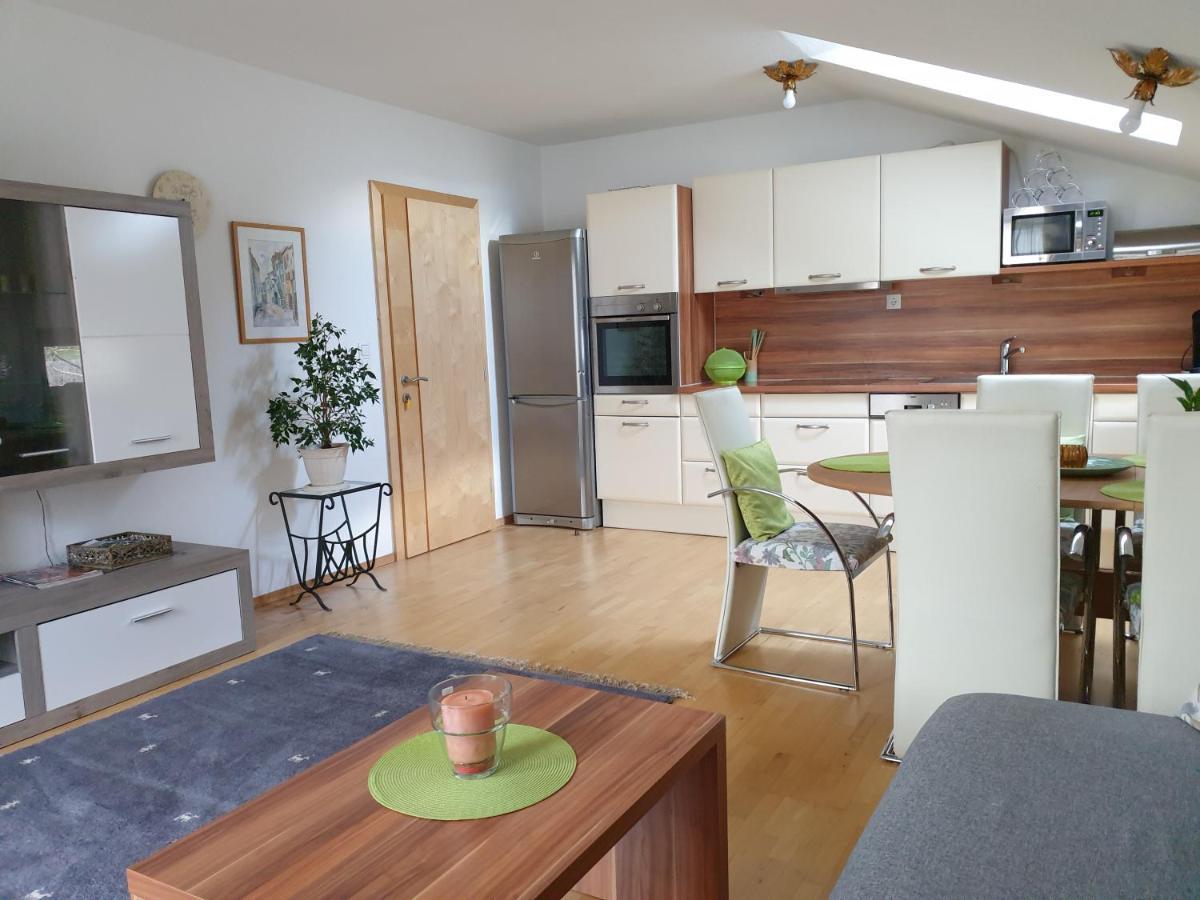 Hofstaetter Ferienwohnung Fliess Εξωτερικό φωτογραφία